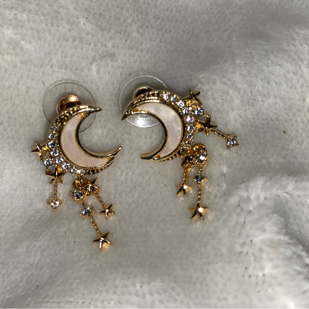 Star earrings